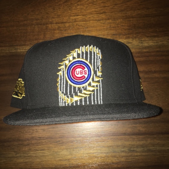 Chicago Cubs 2016 World Series cap - Picture 2 of 8